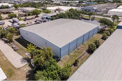 3520 Old Metro Pkwy, Fort Myers, FL 33916 - Photo 9