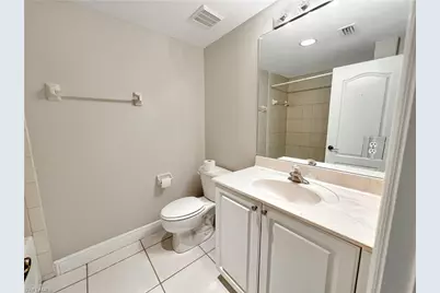 4172 Castilla Cir #105, Fort Myers, FL 33916 - Photo 15