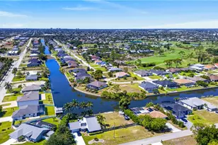 836 SW 18th St, Cape Coral, FL 33991 - Photo 47