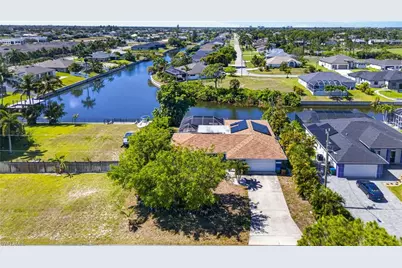 836 SW 18th St, Cape Coral, FL 33991 - Photo 39