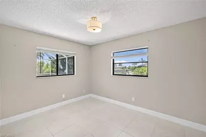 836 SW 18th St, Cape Coral, FL 33991 - Photo 25