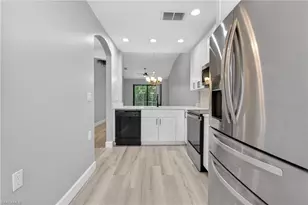 7745 Woodbrook Cir, Naples, FL 34104 - Photo 29