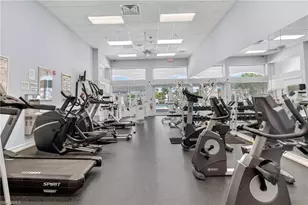 7745 Woodbrook Cir, Naples, FL 34104 - Photo 43