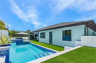8800 Woodgate Manor Ct, Fort Myers, FL 33908 - Photo 23