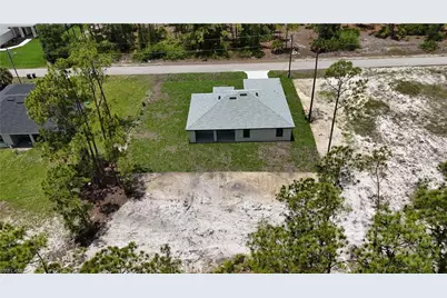 1116 Leroy Ave, Lehigh Acres, FL 33972 - Photo 27