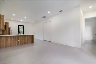 1805 W 10th St, Lehigh Acres, FL 33972 - Photo 9