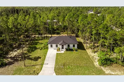 1805 W 10th St, Lehigh Acres, FL 33972 - Photo 7