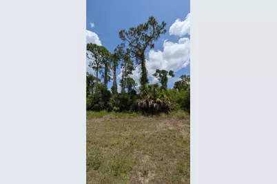 6065 S Moss Cir, Labelle, FL 33935 - Photo 7