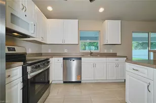 235 SW 12th St, Cape Coral, FL 33991 - Photo 9