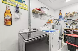 3022 SE 17th Pl, Cape Coral, FL 33904 - Photo 15