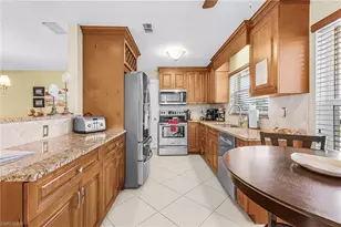 3022 SE 17th Pl, Cape Coral, FL 33904 - Photo 9