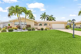 3022 SE 17th Pl, Cape Coral, FL 33904 - Photo 3
