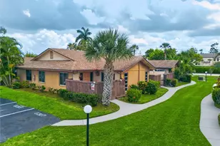 6315 Royal Woods Dr, Fort Myers, FL 33908 - Photo 1