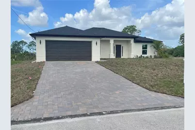 4402 NE 14th Pl, Cape Coral, FL 33909 - Photo 1