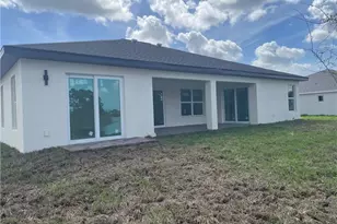 4402 NE 14th Pl, Cape Coral, FL 33909 - Photo 3