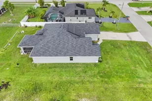 1605 SW 28th St, Cape Coral, FL 33914 - Photo 31