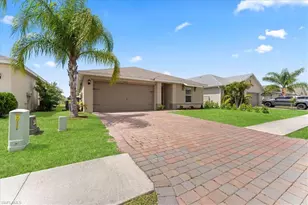 10535 Crossback Ln, Lehigh Acres, FL 33936 - Photo 5