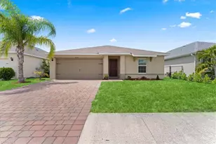 10535 Crossback Ln, Lehigh Acres, FL 33936 - Photo 3