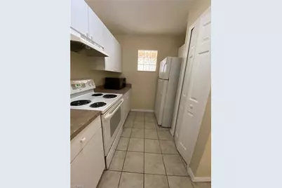 3806 SW 7th Pl #102, Cape Coral, FL 33914 - Photo 9