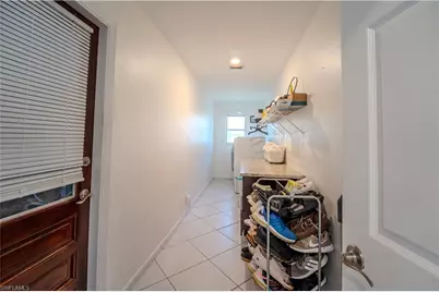 1313 SE 37th Ter, Cape Coral, FL 33904 - Photo 23