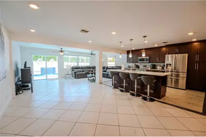 1313 SE 37th Ter, Cape Coral, FL 33904 - Photo 5