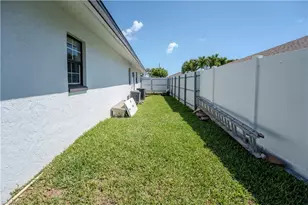 1313 SE 37th Terrace, Cape Coral, FL 33904 - Photo 17