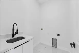 1312 NE 5th Ave, Cape Coral, FL 33909 - Photo 27