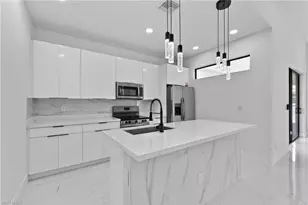 1312 NE 5th Ave, Cape Coral, FL 33909 - Photo 9