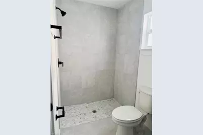 807 Monroe Ave, Lehigh Acres, FL 33972 - Photo 9