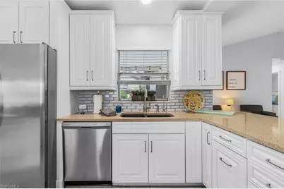 245 SW 44th Ter, Cape Coral, FL 33914 - Photo 7