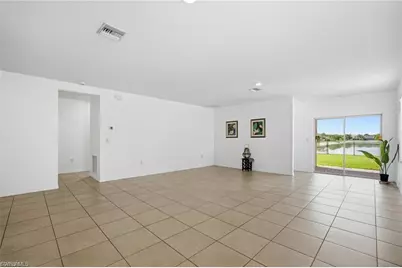 10884 Marble Brook Blvd, Lehigh Acres, FL 33936 - Photo 11