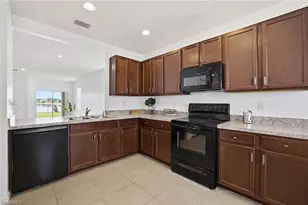 10884 Marble Brook Blvd, Lehigh Acres, FL 33936 - Photo 3