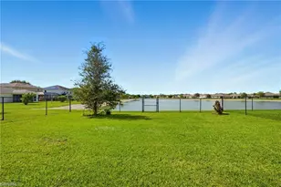 10884 Marble Brook Blvd, Lehigh Acres, FL 33936 - Photo 25