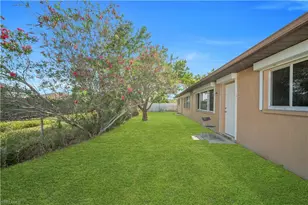 836 Trafalgar Pkwy, Cape Coral, FL 33991 - Photo 27