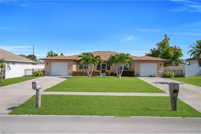 836 Trafalgar Pkwy, Cape Coral, FL 33991 - Photo 1