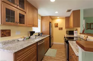 11093 Kelly Rd, Fort Myers, FL 33908 - Photo 3