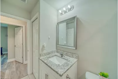 520 Wilmington Pkwy, Cape Coral, FL 33993 - Photo 27