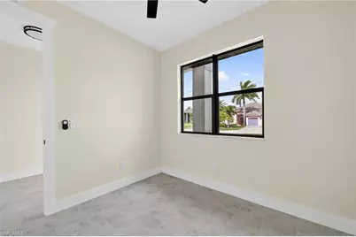 817 NW 38th Pl, Cape Coral, FL 33993 - Photo 17