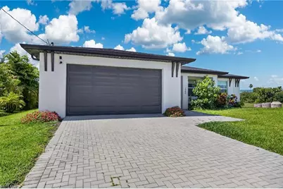 1902 NE 20th St, Cape Coral, FL 33909 - Photo 1