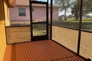 1423 Andalusia Blvd, Cape Coral, FL 33909 - Photo 9