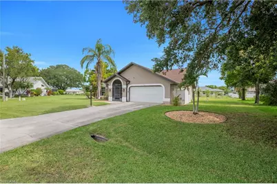 538 Whispering Wind Bend, Lehigh Acres, FL 33974 - Photo 5