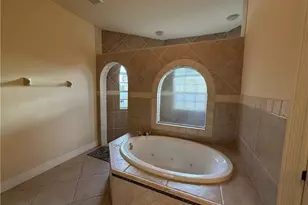 217 NE 21st Pl, Cape Coral, FL 33909 - Photo 7