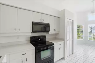 8080 Breton Cir, Fort Myers, FL 33912 - Photo 9