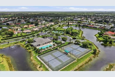8080 Breton Cir, Fort Myers, FL 33912 - Photo 31