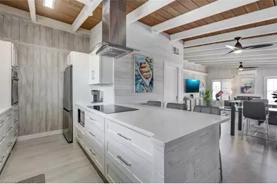 370 Bayland Rd, Fort Myers Beach, FL 33931 - Photo 9