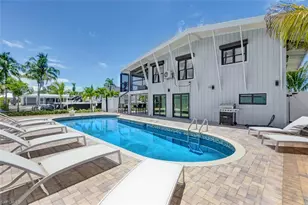370 Bayland Rd, Fort Myers Beach, FL 33931 - Photo 3
