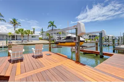 370 Bayland Rd, Fort Myers Beach, FL 33931 - Photo 29