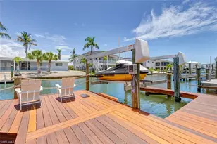 370 Bayland Rd, Fort Myers Beach, FL 33931 - Photo 29