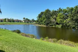 10391 Butterfly Palm Dr, Fort Myers, FL 33966 - Photo 23
