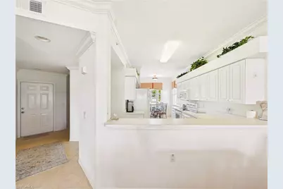 10391 Butterfly Palm Dr #1011, Fort Myers, FL 33966 - Photo 9